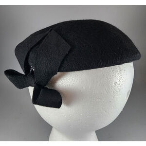 Neumann Endler Fairfield Felts Bowed Beret Women 100% Wool Black